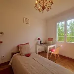 Gasthof Verte- Wifi - Gare- Tennis- 2 Chambres- Chemin De Saint Jacques